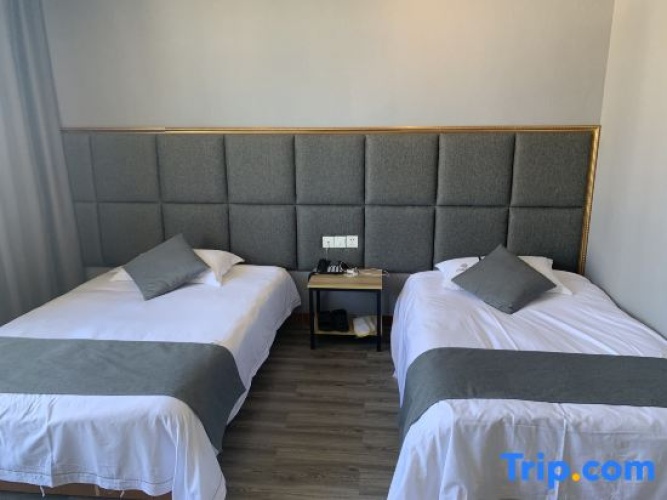 Economy room