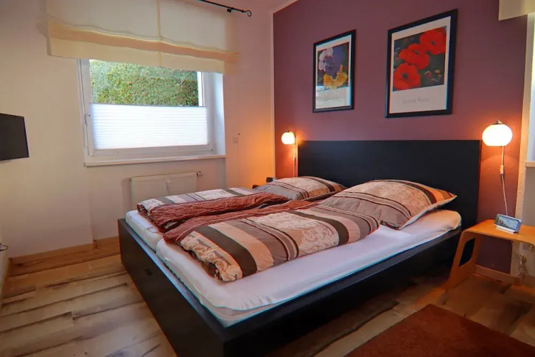 Stylish Ground-floor Stay