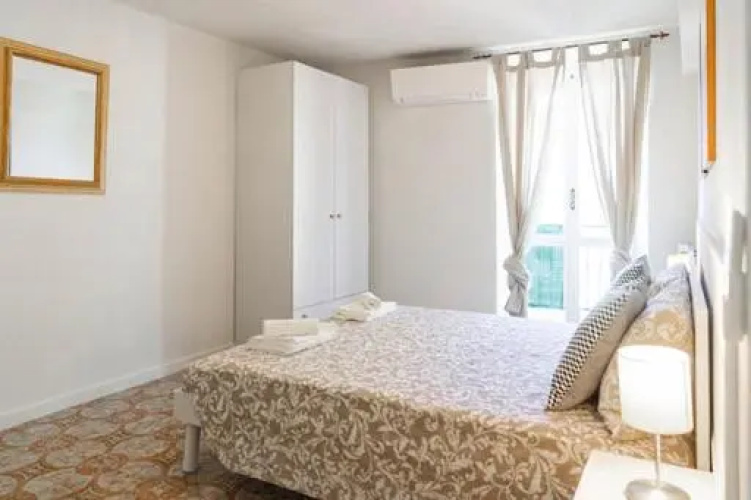 “Ivory house”with sea view