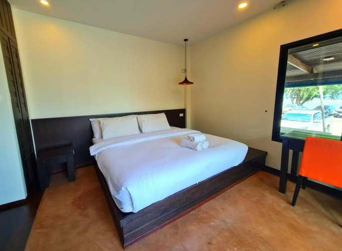 Chidlom Resort