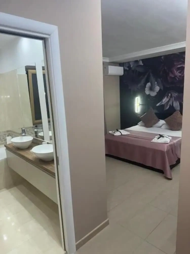 Deluxe Double room with balcony and with sea view
