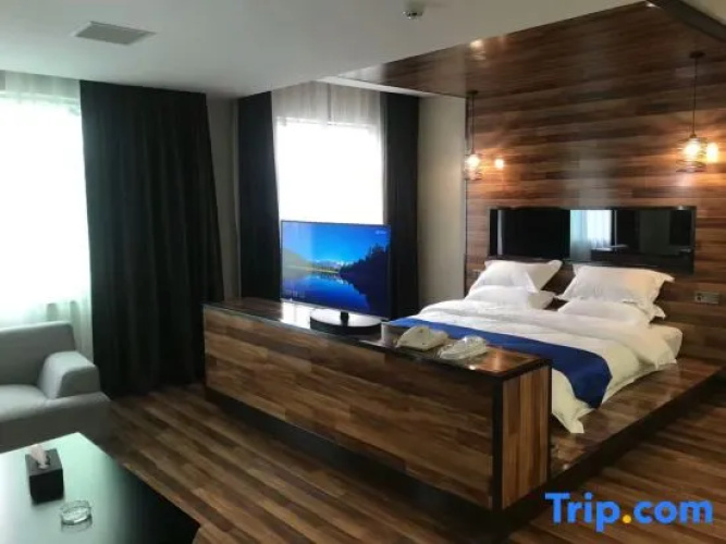 Yugandu Hotel