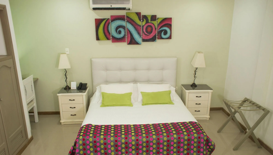Hotel Costa Bonita