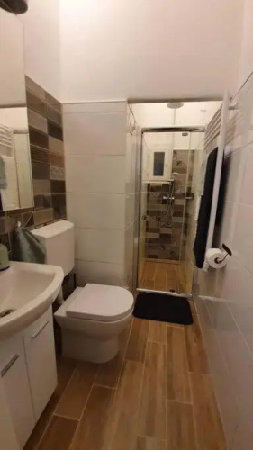 Violet apartman