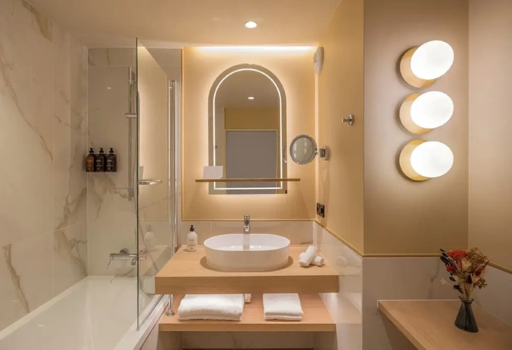 Classic Double room with view