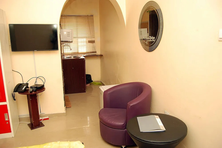 mmmHouse Abuja