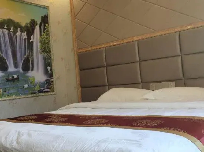 Luqu Langchuan Hotel