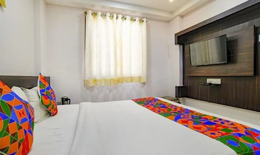 Fabhotel Grand Raj