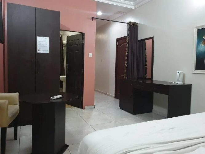 Meritz Hotels & Suites