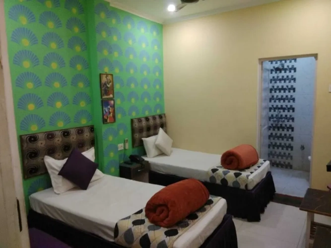 Standard Single room