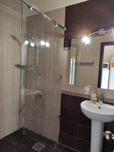 Guest House Kostandi