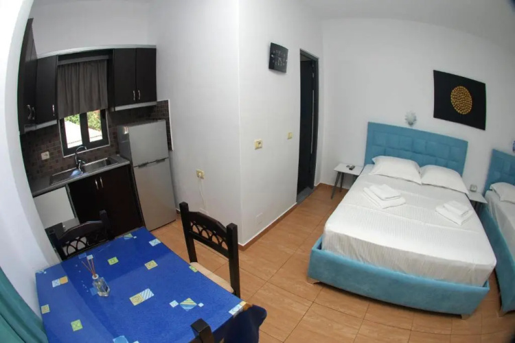 Hotel Kuburi