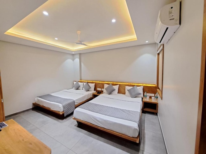 Standard Quadruple room