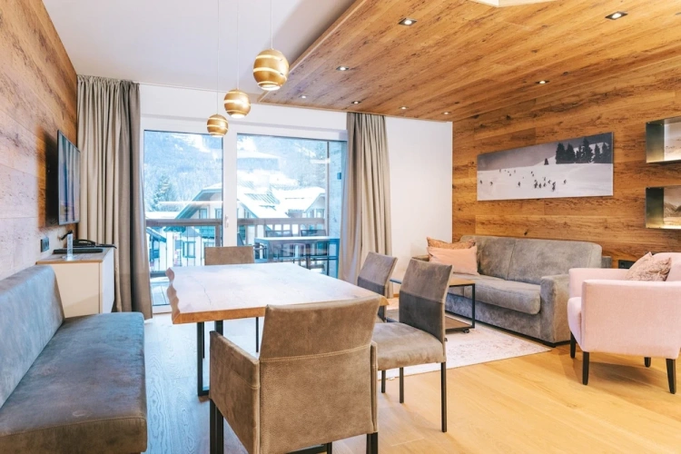 2 Bedrooms Superior Apartment with balcony