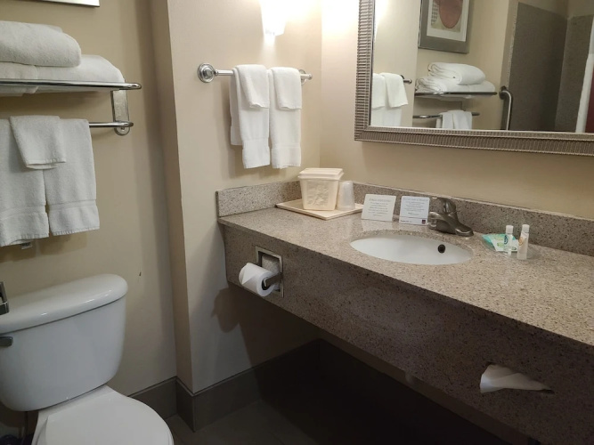 Comfort Suites Forsyth