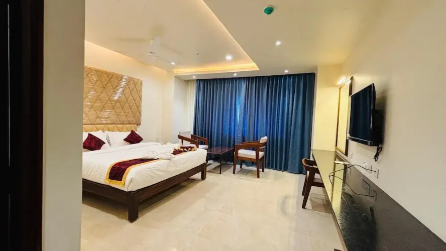 MK Naidu Hotel & Conventions Center