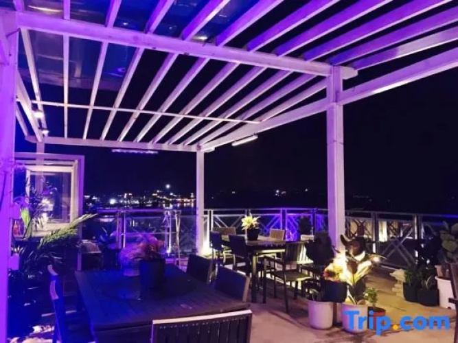 Seaside Inn
