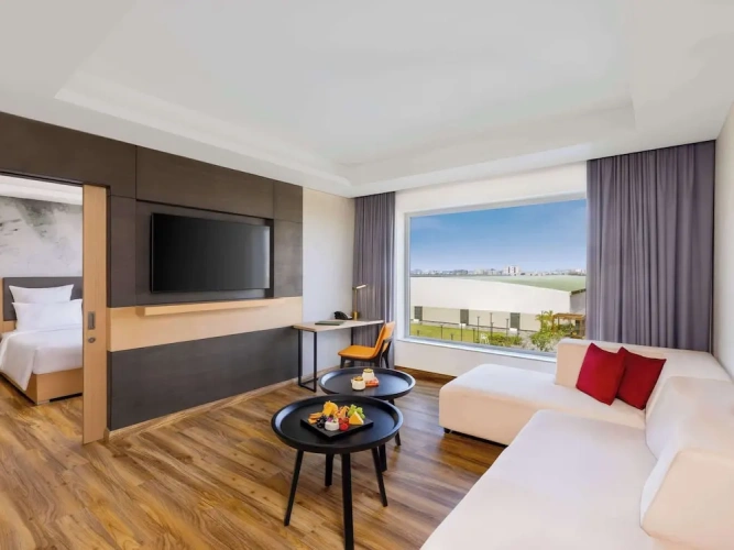 Superior Twin room with pool view
