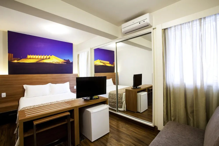 S4 Hotel