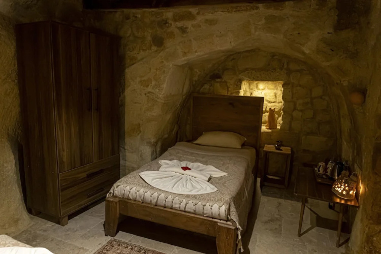 Feris Cave Hotel