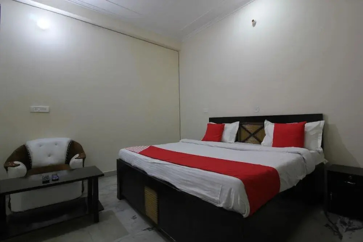 Sunrise Cave By OYO Rooms