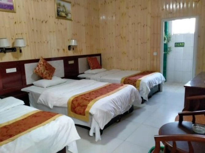 Tangjia Hotel