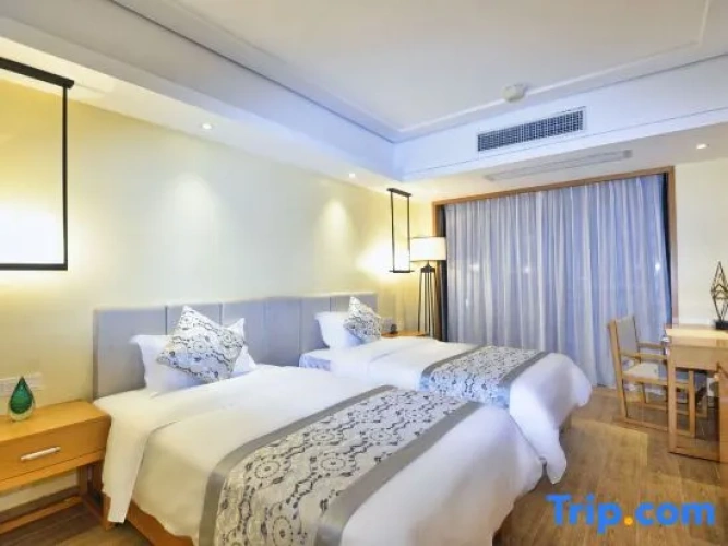 Superior Twin room with sea view