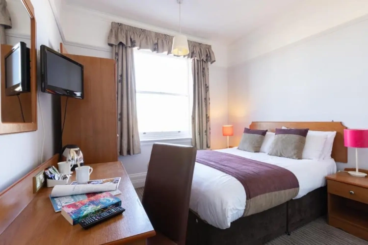 Standard Double room with sea view