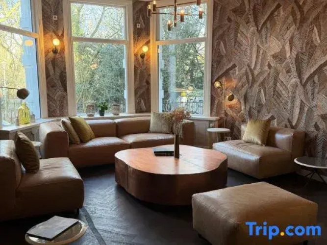 S&A Vondel Park Hotel