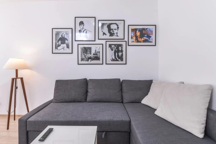 FM Deluxe 1-BDR Apartment - Cinecitta