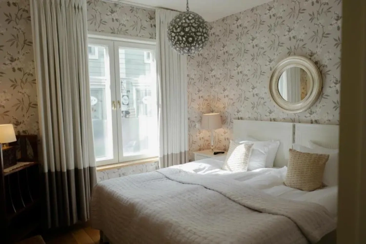 Standard Double room with view