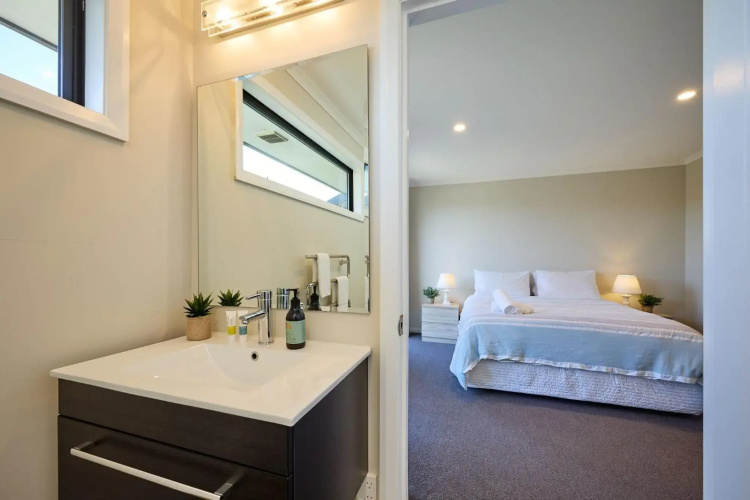 Pukeko Retreat