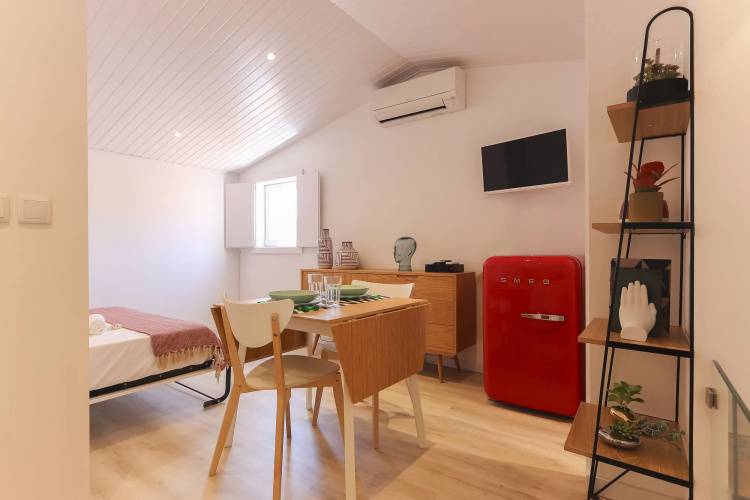 Alfama Suite by Homing