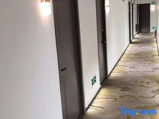 Jinbo Express Hotel