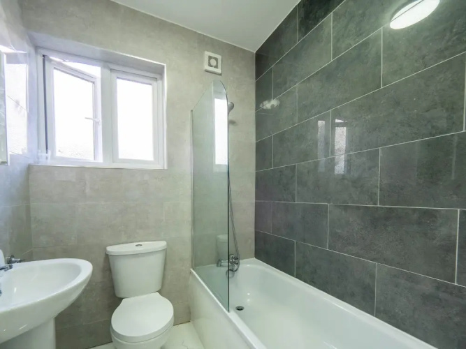 2 Bedroom Ground Floor Apartment