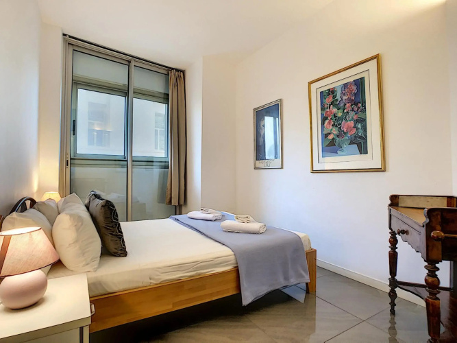 Nice Booking - Royal Luxembourg Piscine