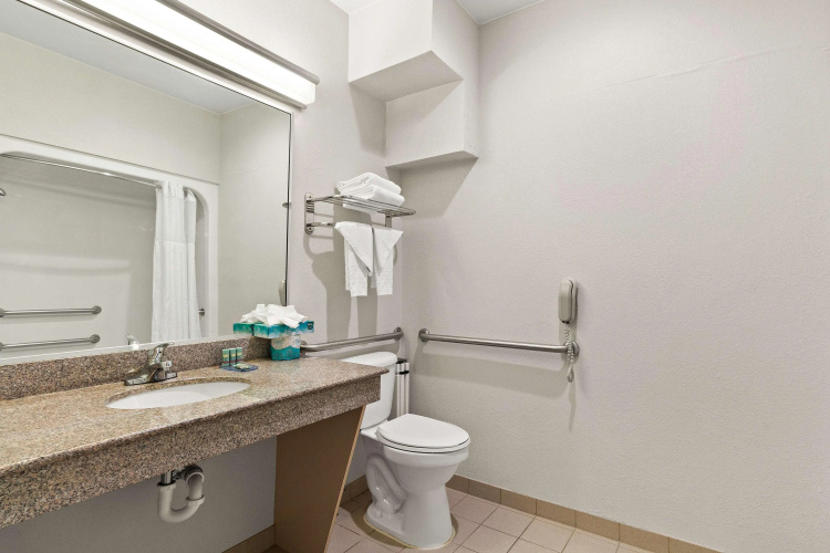 Best Western Galleria Inn & Suites photo 10