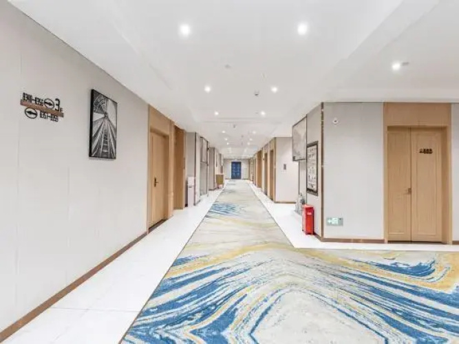 Set International Hotel