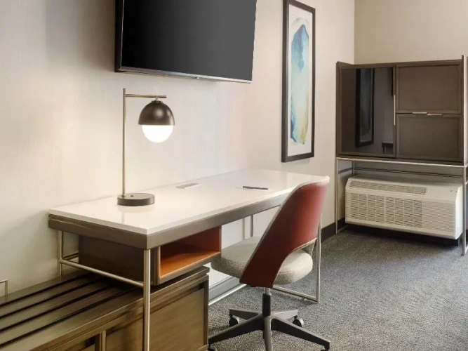 1 Bedroom Double Suite
