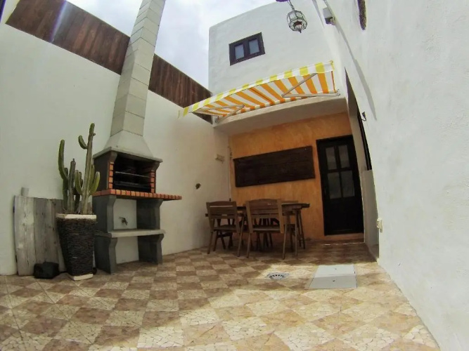 Luana House