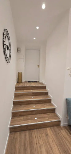 Rooms And Comfort Apartment