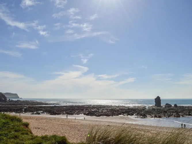 12 Thurlestone Rock