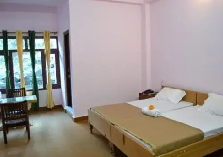 Janardan Resort Munsiyari