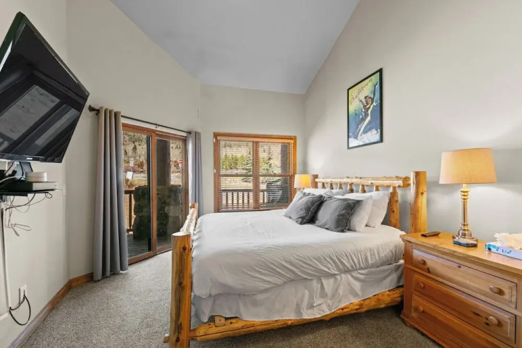 Hidden River Lodge #5967