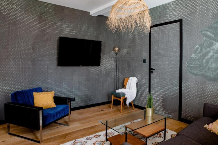 Guest rooms
