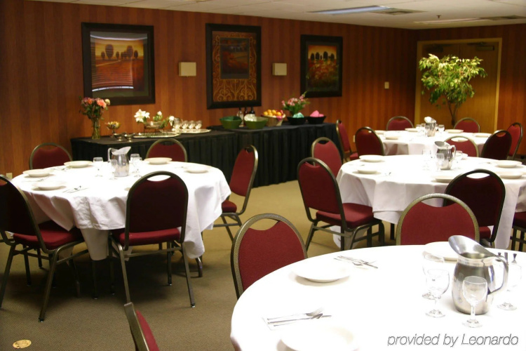Redmond Inn photo 21
