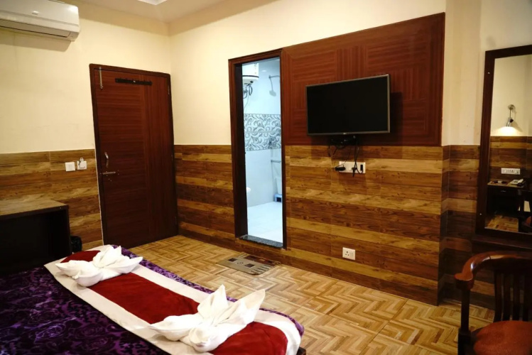 Hotel Vishnu Inn