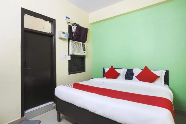 Classic Triple room