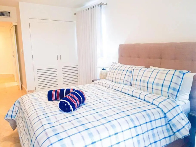 Apartamento en Playa Dorada, Green One