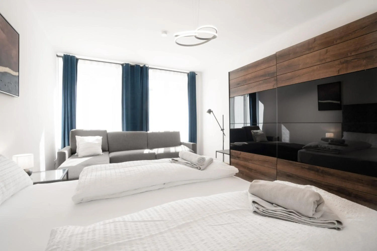 easy flat apartments
